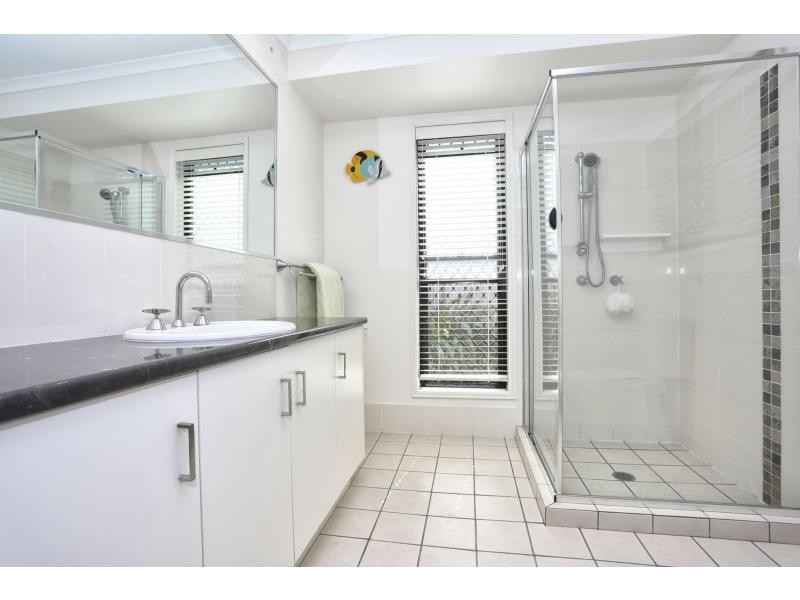 13 Sauger Court, Mountain Creek QLD 4557