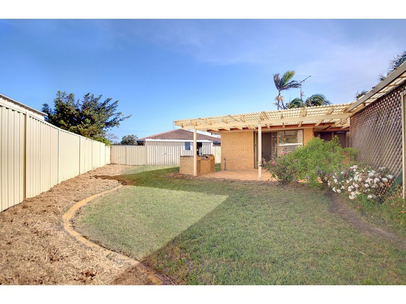 9 Arilpa Street, Warana QLD 4575