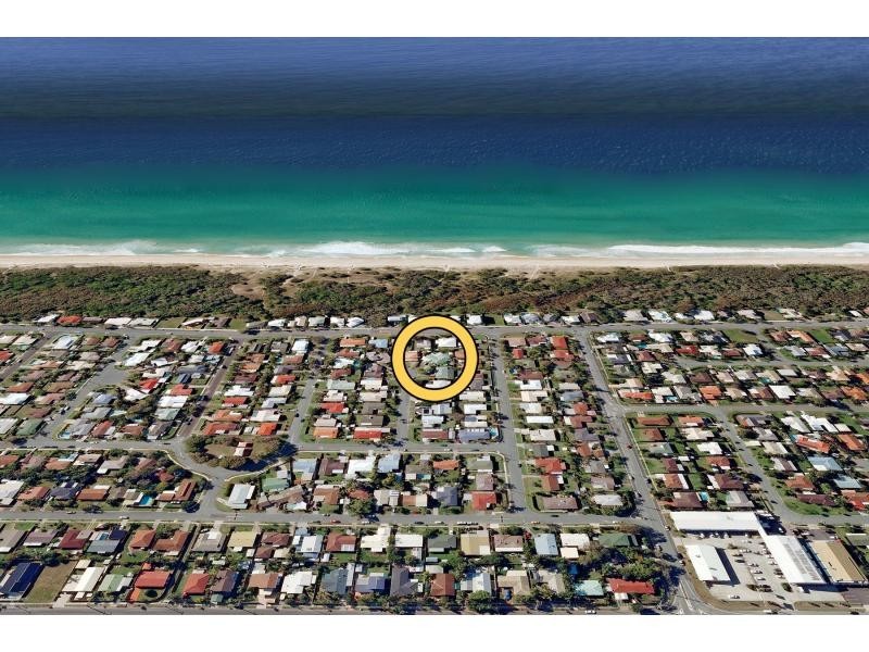 9 Arilpa Street, Warana QLD 4575