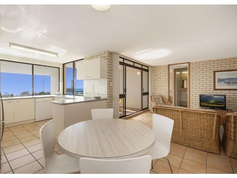 5/260 Alexandra Parade, Alexandra Headland QLD 4572