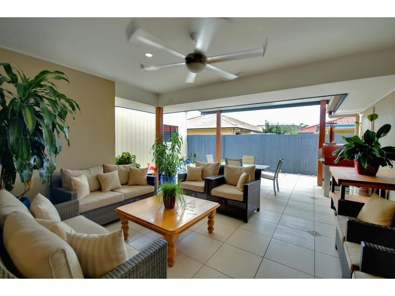 44 Sailfish Drive, Mountain Creek QLD 4557