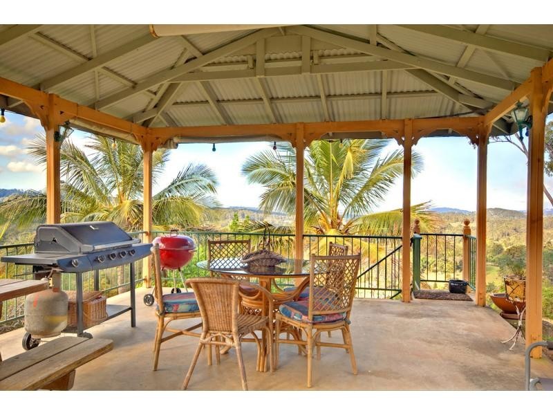 104 Simba Road, West Woombye QLD 4559