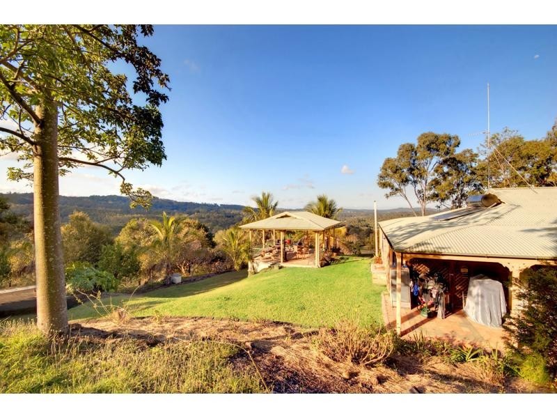104 Simba Road, West Woombye QLD 4559