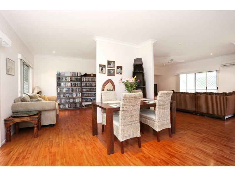 112 Simba Road, West Woombye QLD 4559