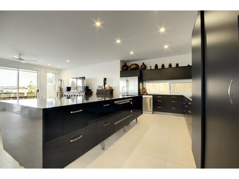 9 Great Keppel Crescent, Mountain Creek QLD 4557