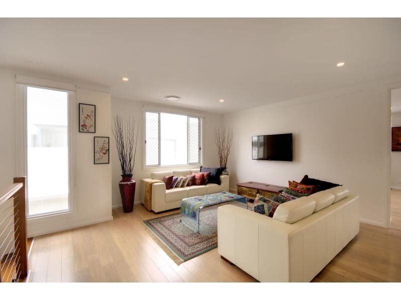 9 Great Keppel Crescent, Mountain Creek QLD 4557