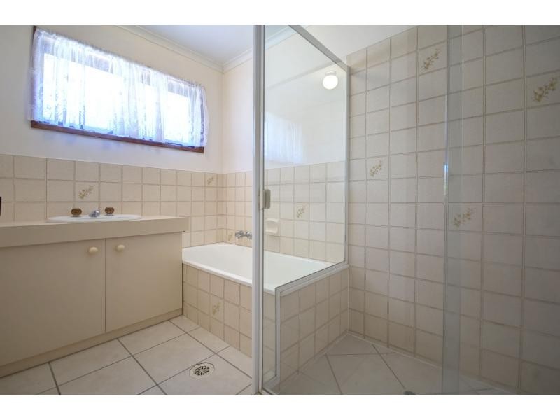 72 Balyarta Crescent, Mooloolaba QLD 4557
