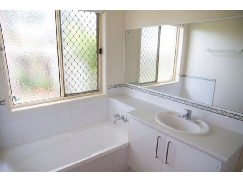 34 Sorbonne Close, Sippy Downs QLD 4556