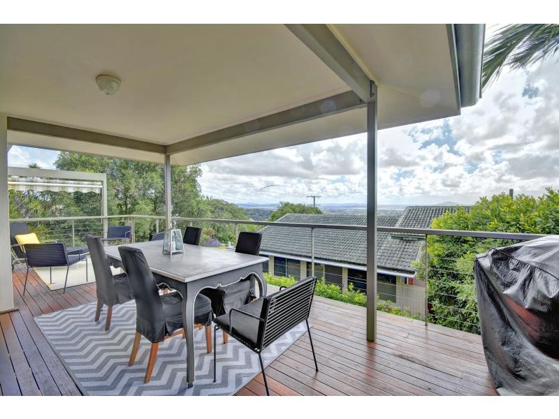 2 Coolum View Terrace, Buderim QLD 4556