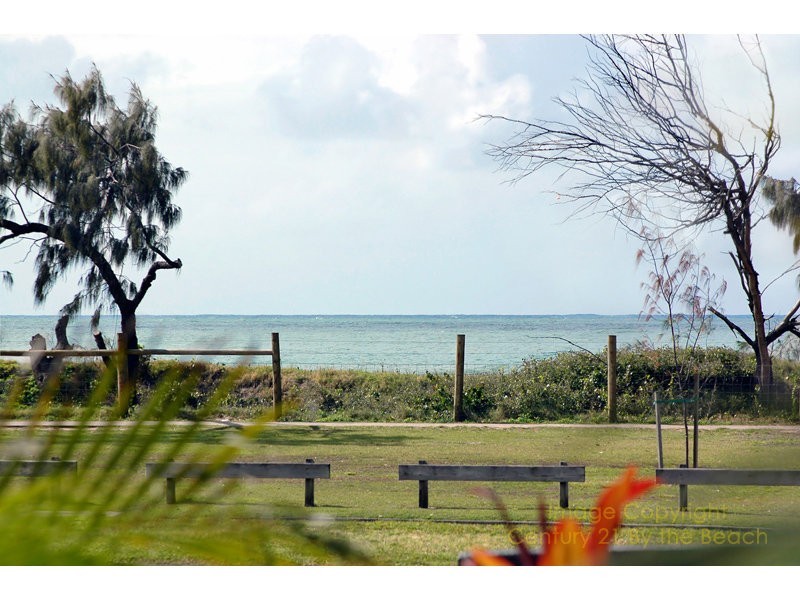 Unit 2/136-138 Alexandra Parade, Alexandra Headland QLD 4572