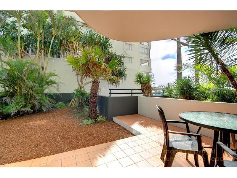 Unit 2/136-138 Alexandra Parade, Alexandra Headland QLD 4572