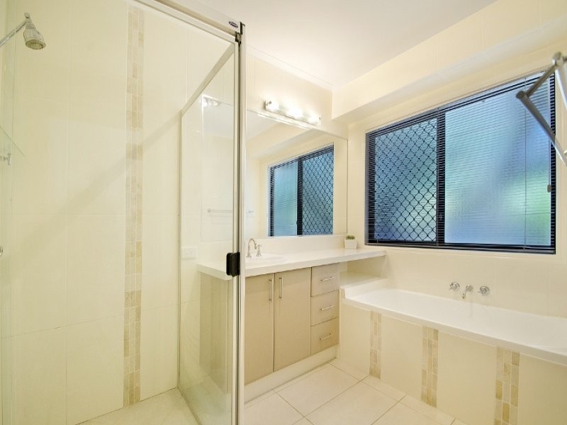 13 Leah Close, Buderim QLD 4556