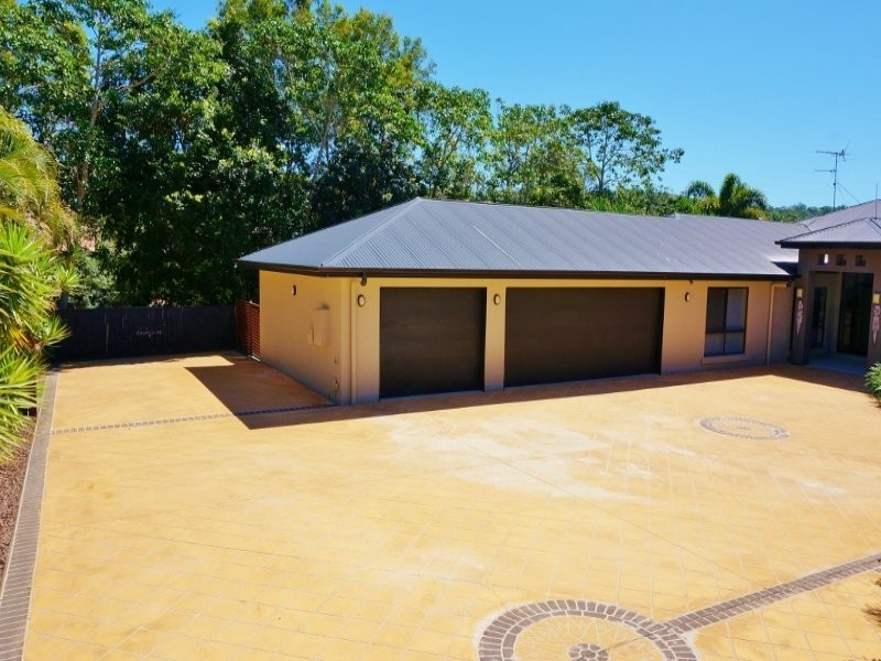 13 Leah Close, Buderim QLD 4556