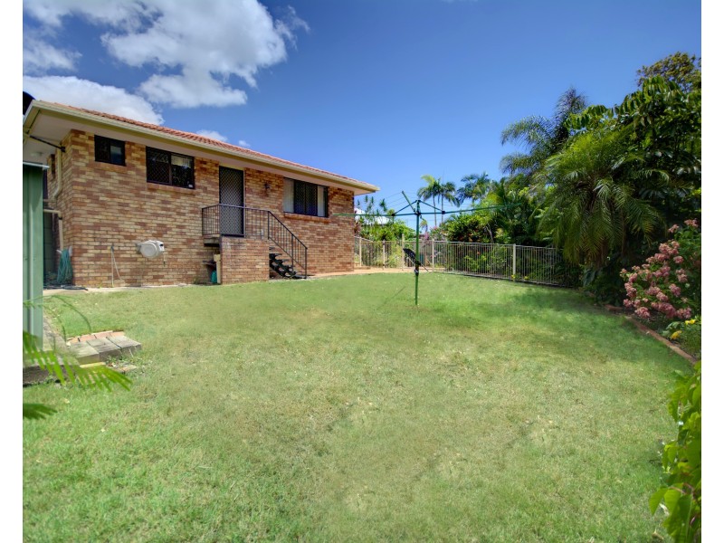 5 Nardoo Ct, Mooloolaba QLD 4557