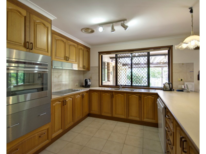 5 Nardoo Ct, Mooloolaba QLD 4557