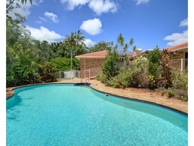 5 Nardoo Ct, Mooloolaba QLD 4557