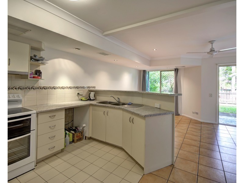 2/11-19 Lakeshore Ave, Buderim QLD 4556