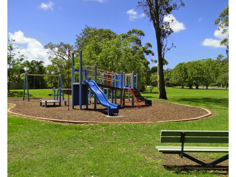 2/11-19 Lakeshore Ave, Buderim QLD 4556