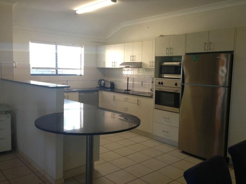 6/60 Mitchell Street, North Ward QLD 4810