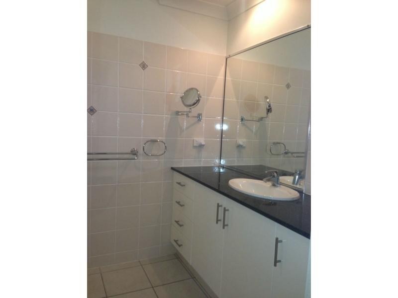 6/60 Mitchell Street, North Ward QLD 4810