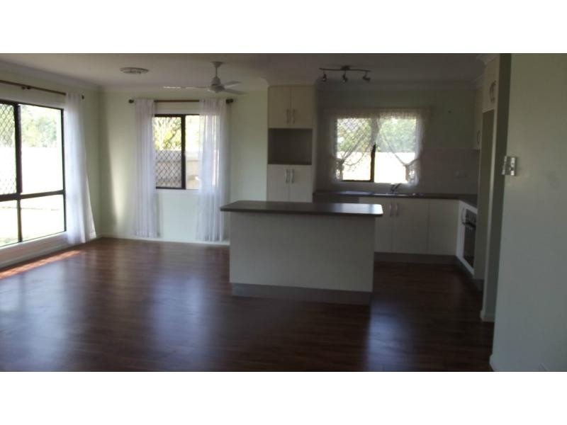 9 Charries Street, Kelso QLD 4815