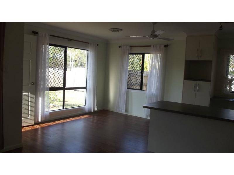 9 Charries Street, Kelso QLD 4815