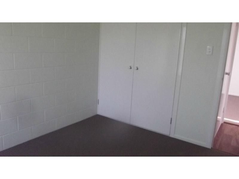 9 Charries Street, Kelso QLD 4815