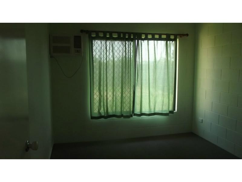 9 Charries Street, Kelso QLD 4815