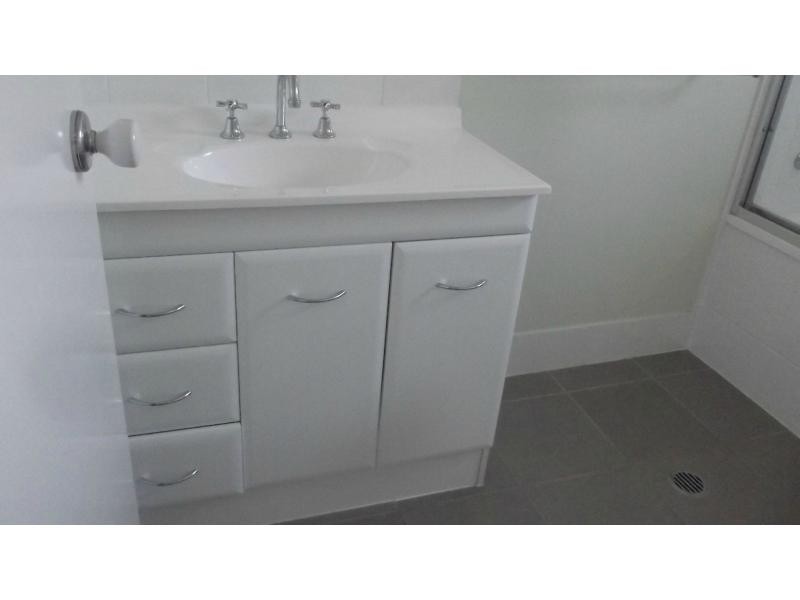 9 Charries Street, Kelso QLD 4815