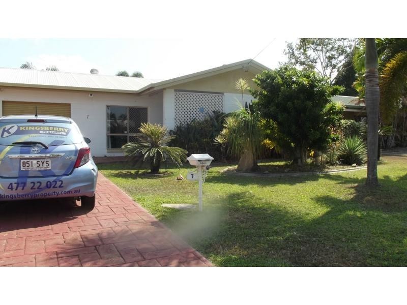 7 Amber Avenue, Rasmussen QLD 4815