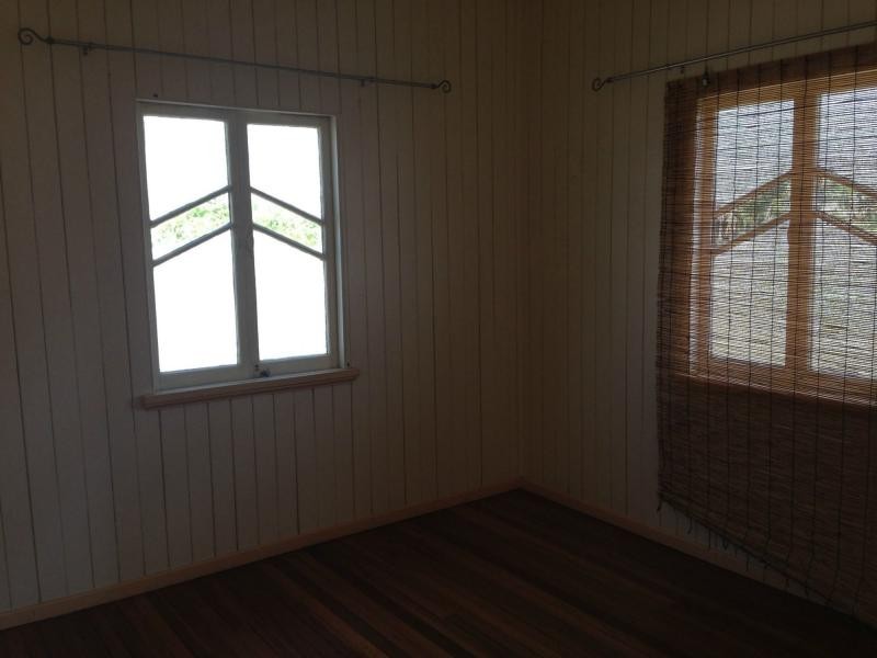 14 Haig Street, Pimlico QLD 4812