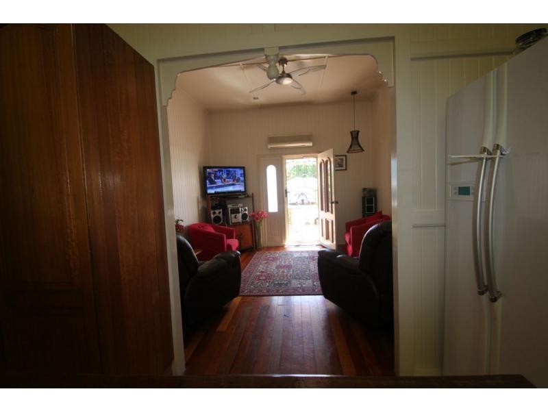 101 Howlett Street, Currajong QLD 4812