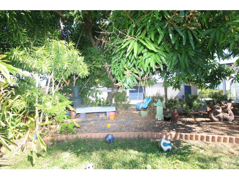 101 Howlett Street, Currajong QLD 4812