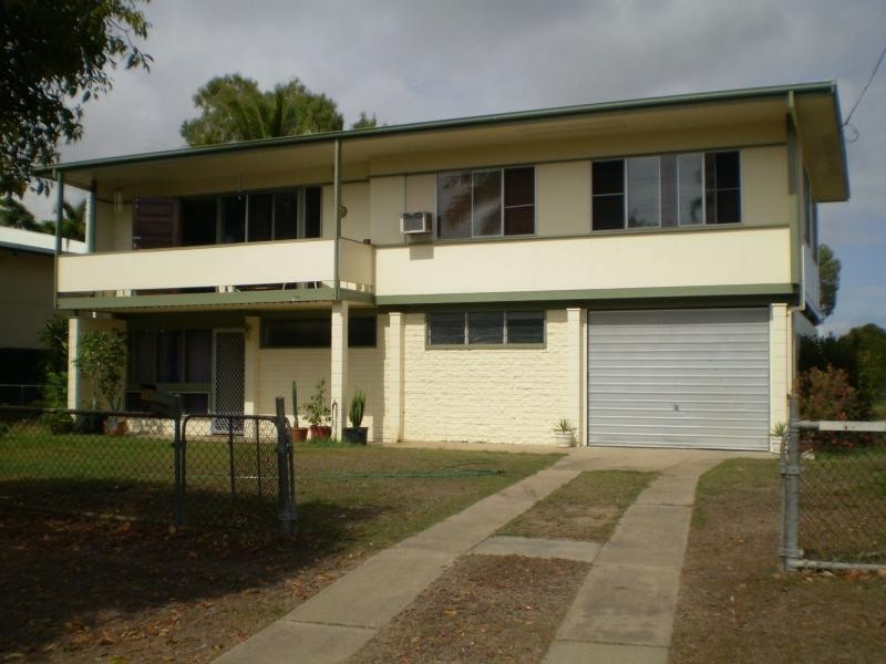 25 Wackett Street, Pallarenda QLD 4810