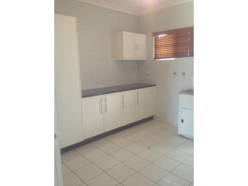 2/203 Fulham Road, Gulliver QLD 4812