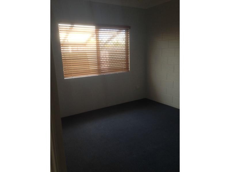 2/203 Fulham Road, Gulliver QLD 4812