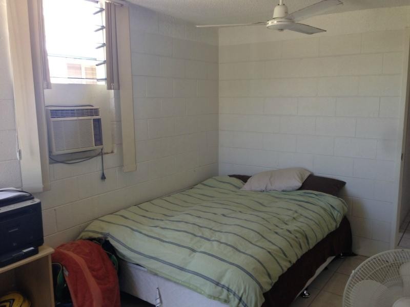 1/118 Mitchell Street, North Ward QLD 4810