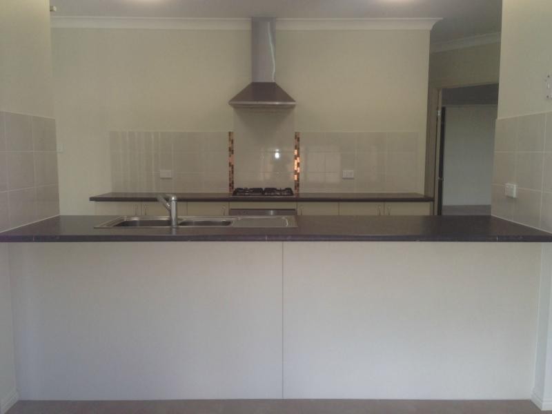 11 Blaise Court, Mount Louisa QLD 4814