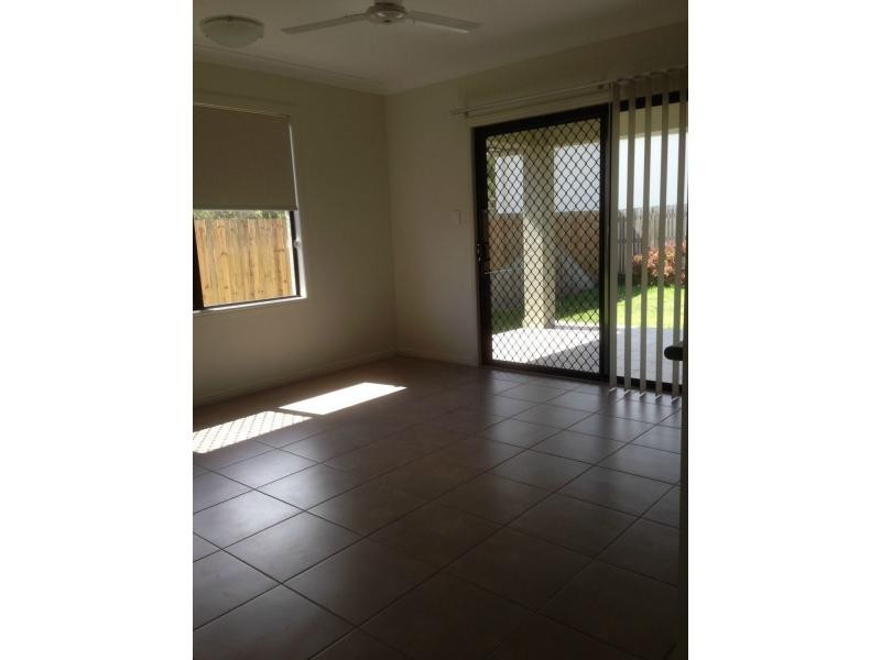 11 Blaise Court, Mount Louisa QLD 4814