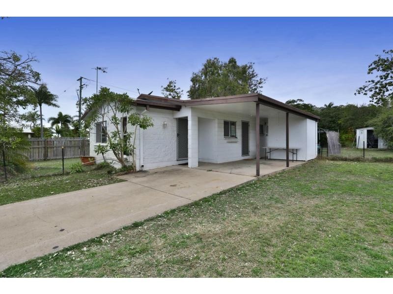 1 Christian Court, Mount Louisa QLD 4814