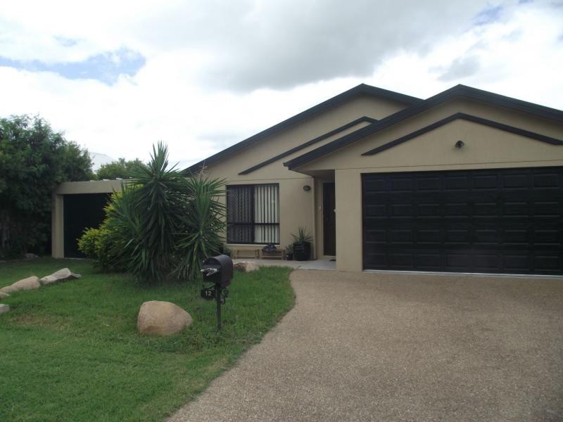 12 Bamboo Crescent, Mount Louisa QLD 4814