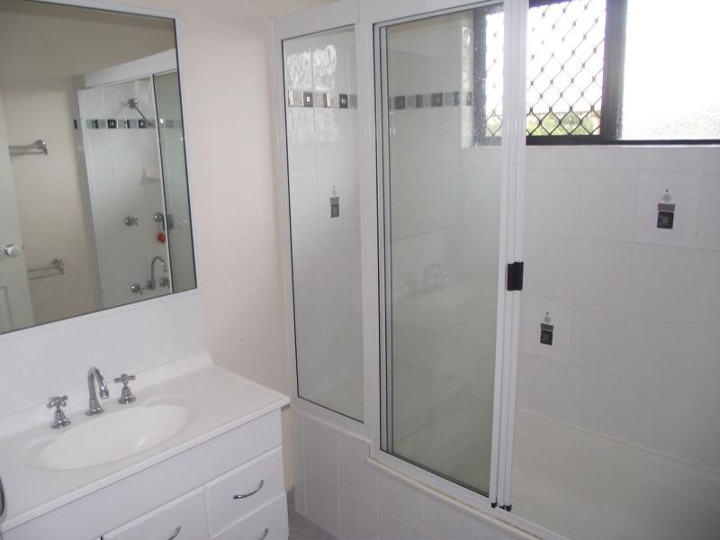 12 Bamboo Crescent, Mount Louisa QLD 4814