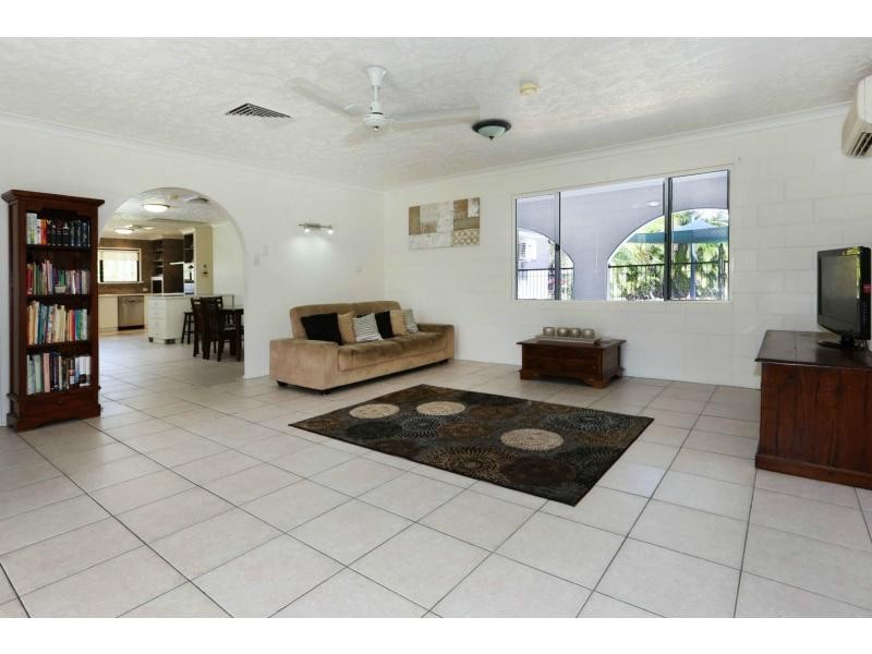 41 Toolakea Beach Road, Bluewater QLD 4818