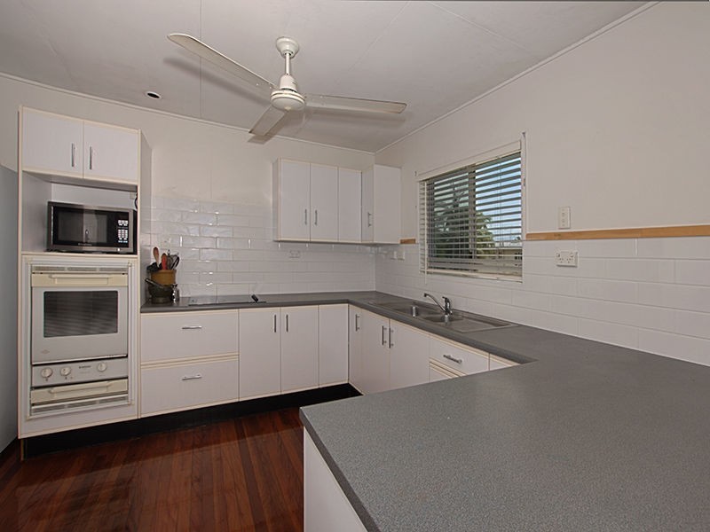 9 Bryant Street, Cranbrook QLD 4814