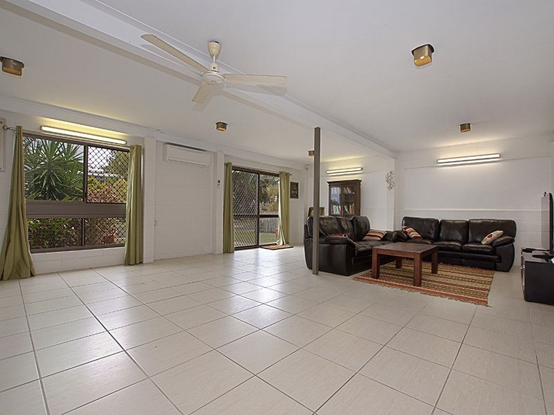 9 Bryant Street, Cranbrook QLD 4814