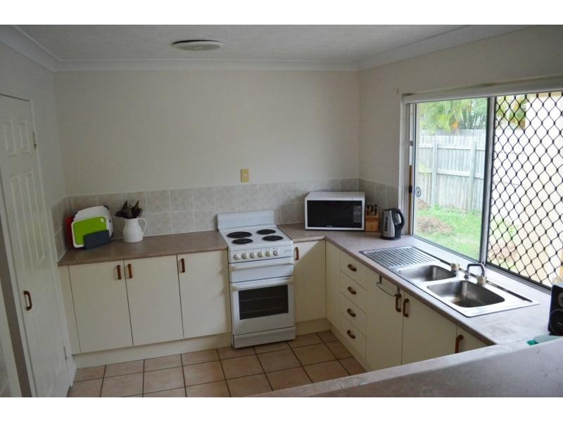 1/7 Tuffley Street, West End QLD 4810