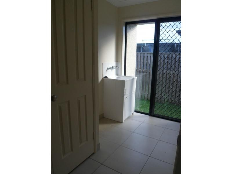 47 Hillock Crescent, Bushland Beach QLD 4818