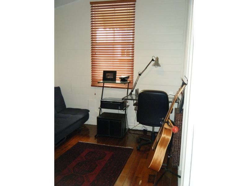 67 Tully Street, South Townsville QLD 4810