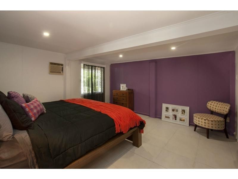 32 Lowth Street, Rosslea QLD 4812