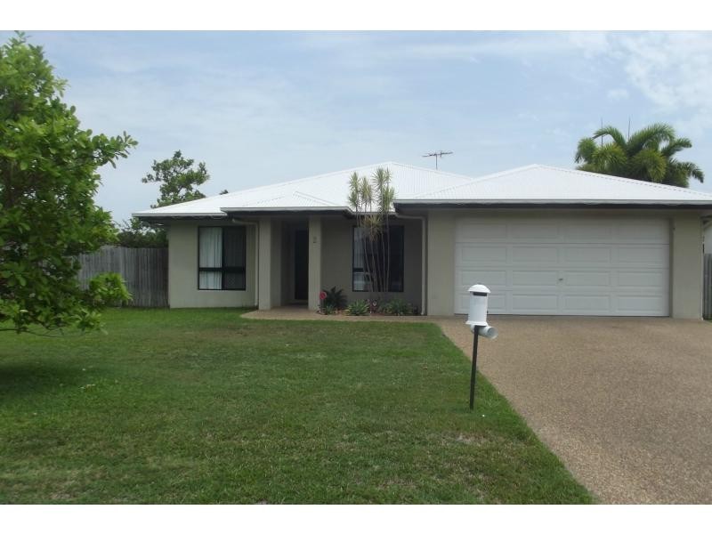 2 Gernika Court, Bushland Beach QLD 4818